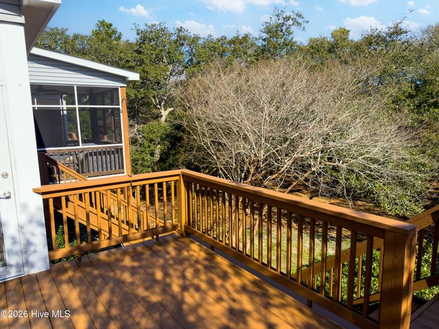 86 Foxfire Trace, Oak Island, NC 28465