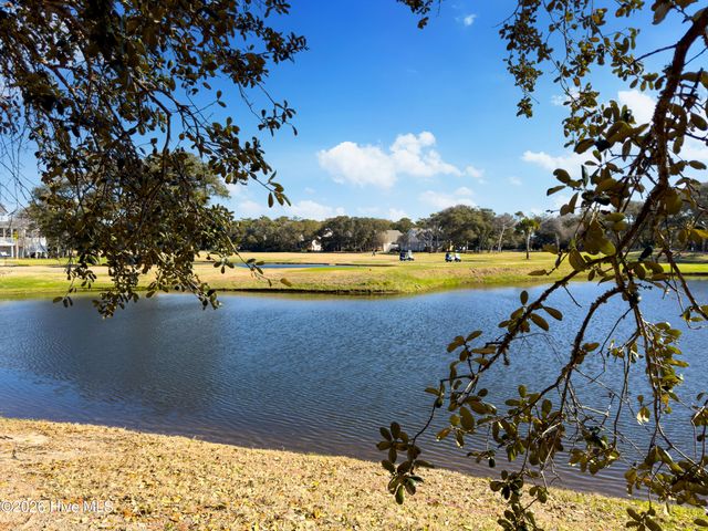 86 Foxfire Trace, Oak Island, NC 28465