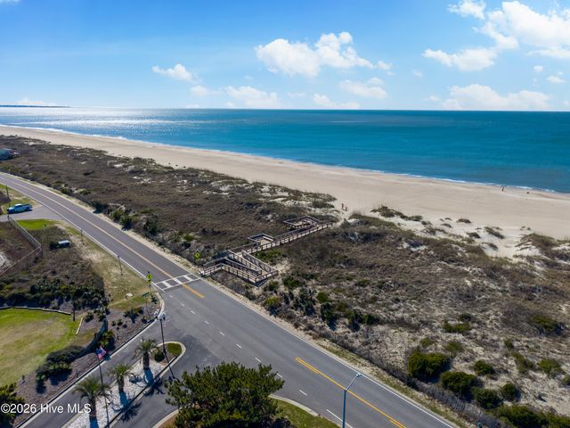 86 Foxfire Trace, Oak Island, NC 28465