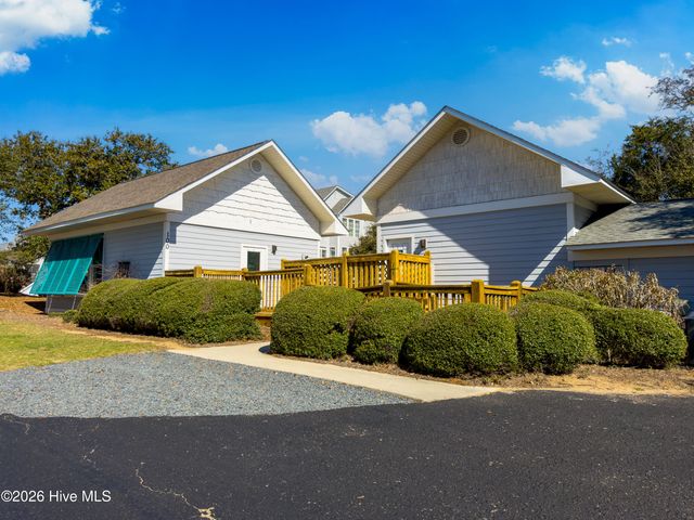 86 Foxfire Trace, Oak Island, NC 28465