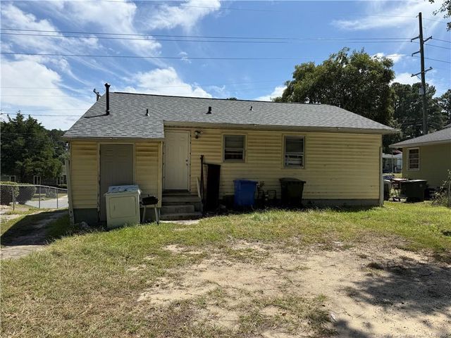 918 Rochester Drive, Fayetteville, NC 28305