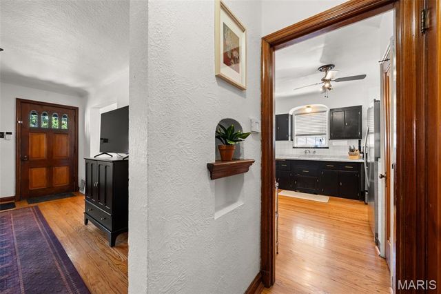 5750 Gresham Avenue, St Louis, MO 63109