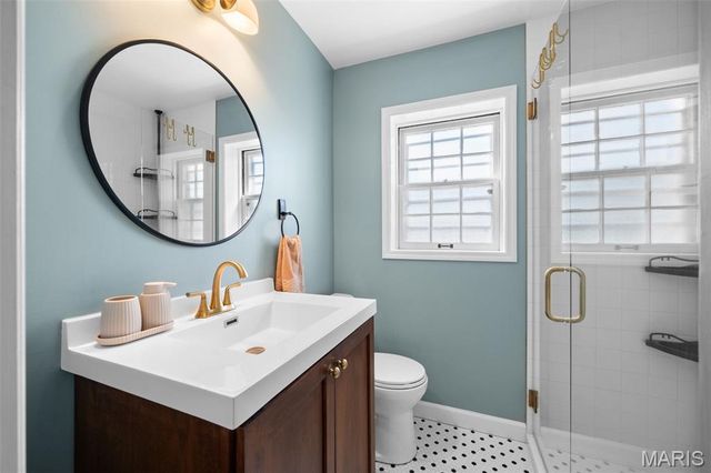 5750 Gresham Avenue, St Louis, MO 63109