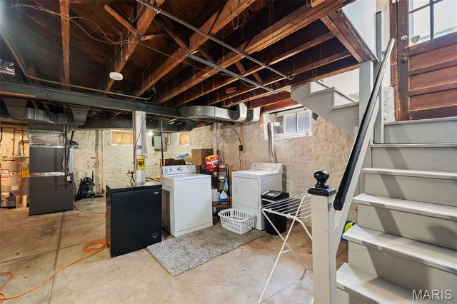 5750 Gresham Avenue, St Louis, MO 63109