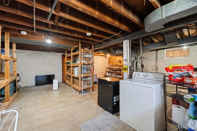 5750 Gresham Avenue, St Louis, MO 63109