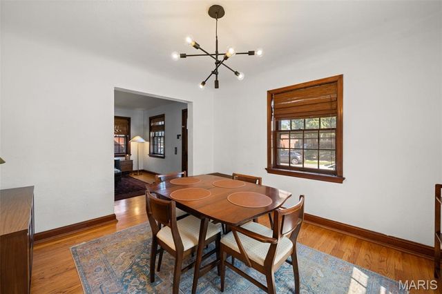 5750 Gresham Avenue, St Louis, MO 63109