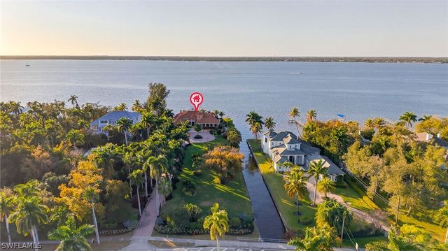 2600 McGregor BLVD, Fort Myers, FL 33901