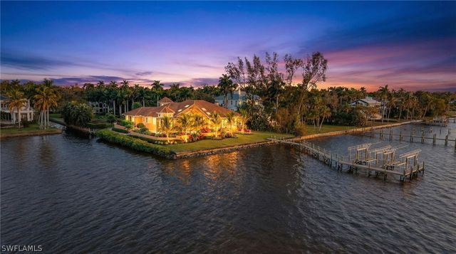 2600 McGregor BLVD, Fort Myers, FL 33901