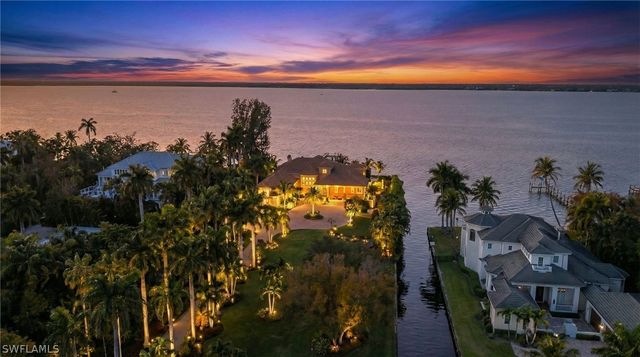 2600 McGregor BLVD, Fort Myers, FL 33901