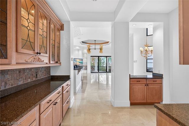 2600 McGregor BLVD, Fort Myers, FL 33901