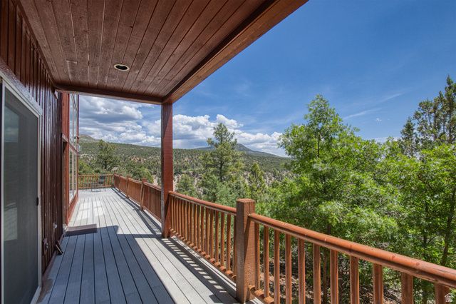 755 S ZION RIDGE RD, Orderville, UT 84758