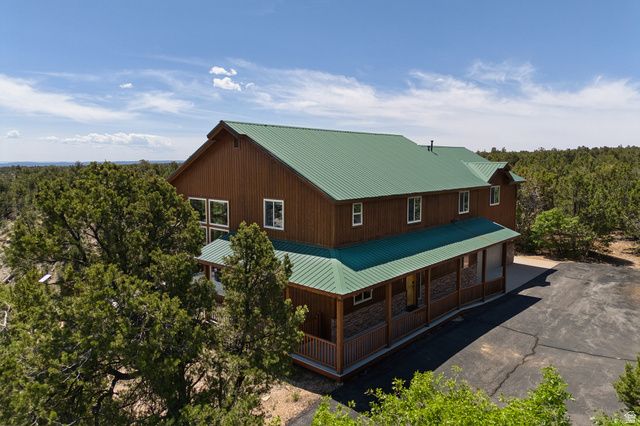 755 S ZION RIDGE RD, Orderville, UT 84758