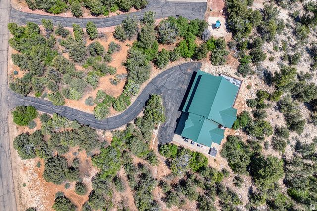 755 S ZION RIDGE RD, Orderville, UT 84758