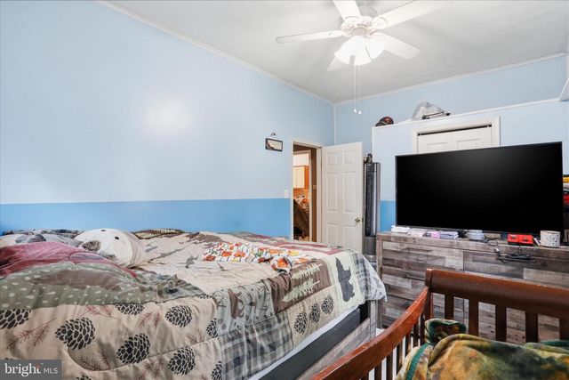 63 GREAT OAK LN, Harpers Ferry, WV 25425