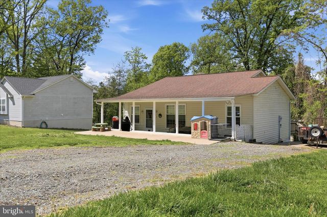 63 GREAT OAK LN, Harpers Ferry, WV 25425