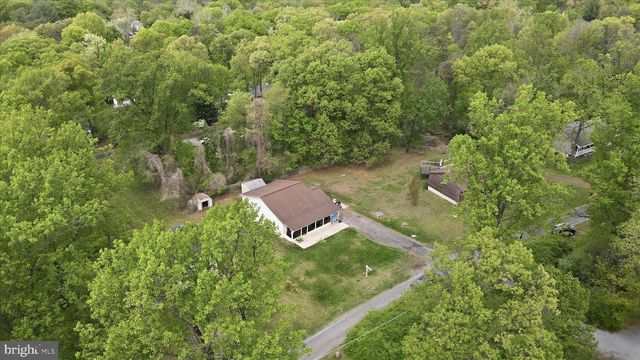 63 GREAT OAK LN, Harpers Ferry, WV 25425