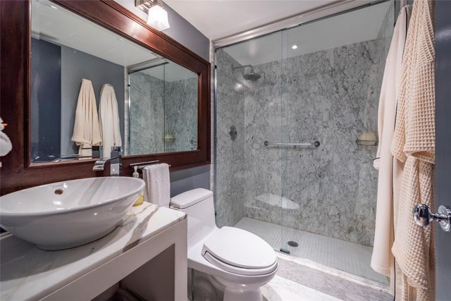 1905 N Ocean Boulevard 3A, Fort Lauderdale, FL 33305