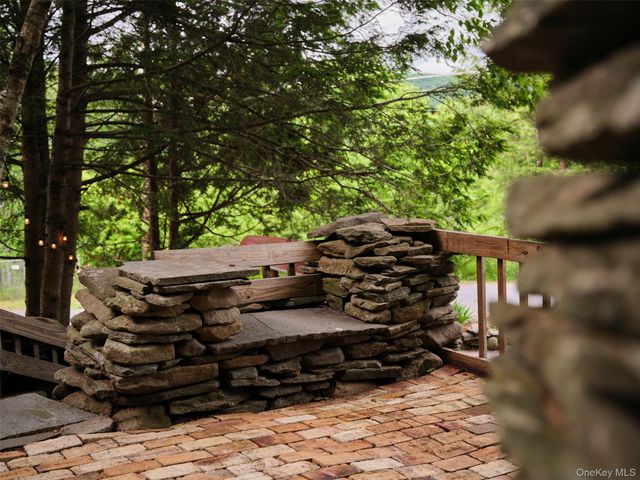 82 Cooks Brook Road, Roscoe, NY 12776