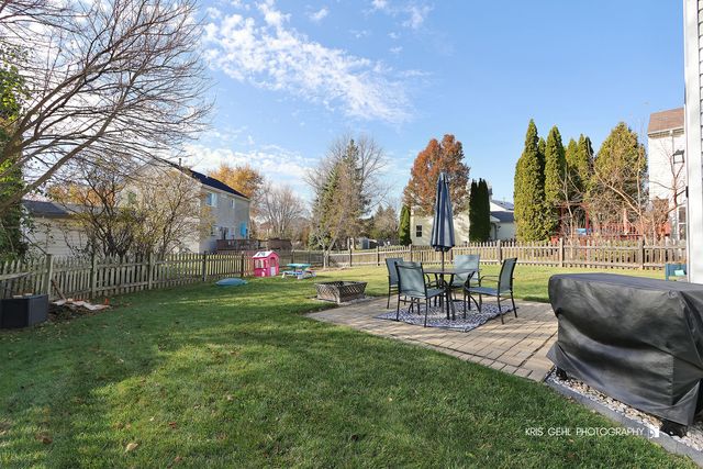 2348 N Old Pond Lane, Round Lake Beach, IL 60073