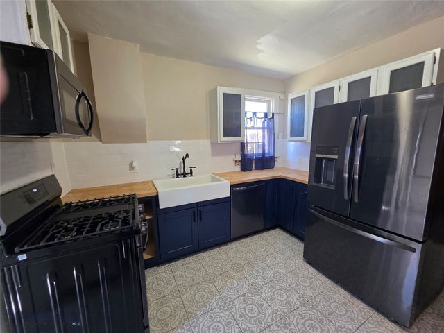901 Delaware, Butte, MT 59701