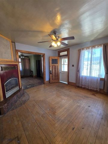 901 Delaware, Butte, MT 59701