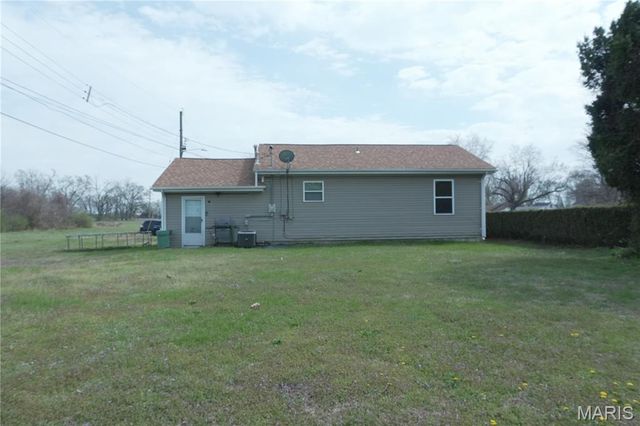 217 Julian Avenue, Cahokia, IL 62206