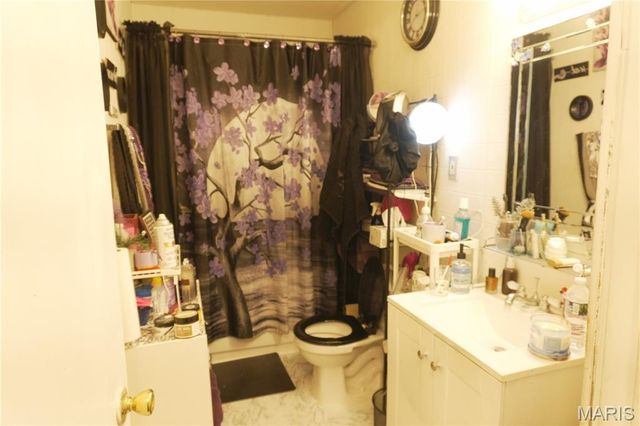 217 Julian Avenue, Cahokia, IL 62206