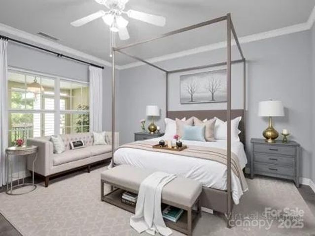 89 Victoria Park Drive, Hendersonville, NC 28792
