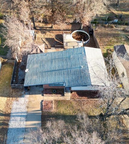 862 N Denmark Ave, Wichita, KS 67212