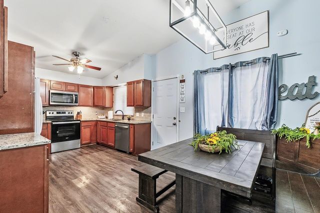 862 N Denmark Ave, Wichita, KS 67212