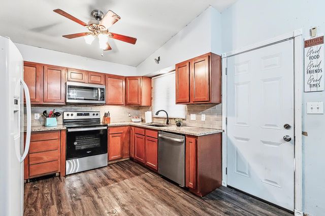 862 N Denmark Ave, Wichita, KS 67212