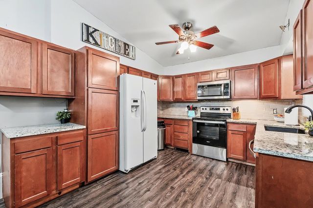 862 N Denmark Ave, Wichita, KS 67212