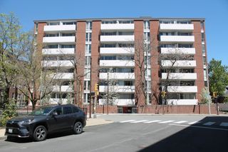 29 Concord 611, Cambridge, MA 02138