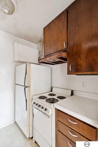 1328 E Street, Lincoln, NE 68508