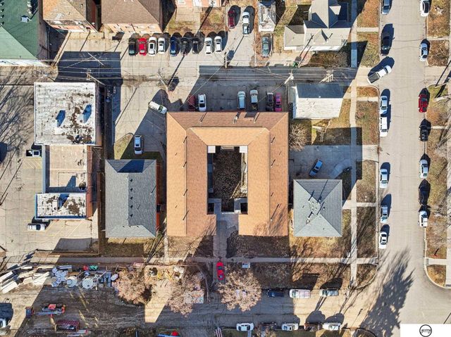 1328 E Street, Lincoln, NE 68508