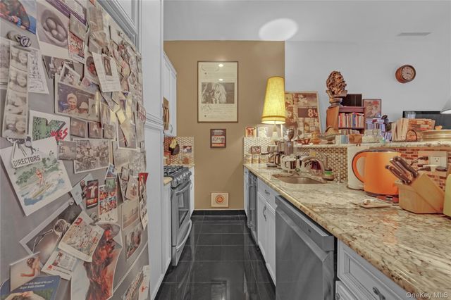 700 Dekalb Avenue, Brooklyn, NY 11216