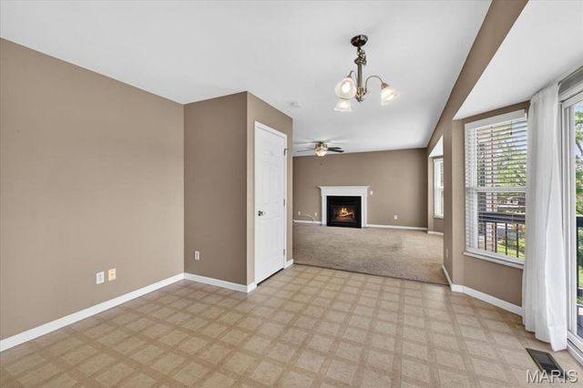 2562 Lakeshore Drive, Columbia, IL 62236