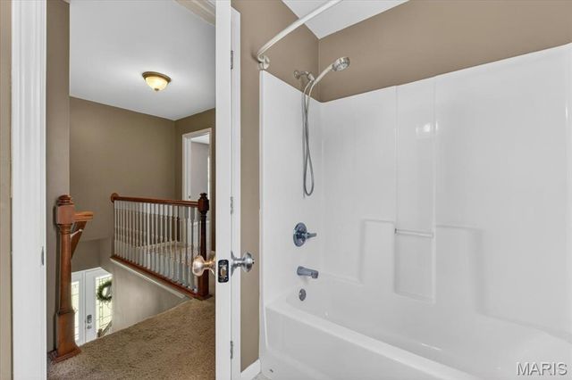 2562 Lakeshore Drive, Columbia, IL 62236