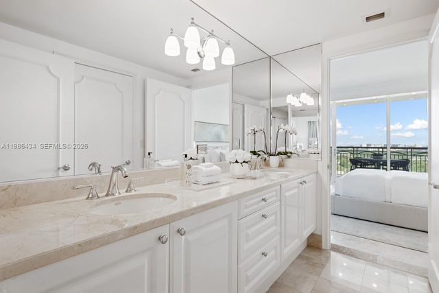 3400 SW 27th Ave 1805, Miami, FL 33133