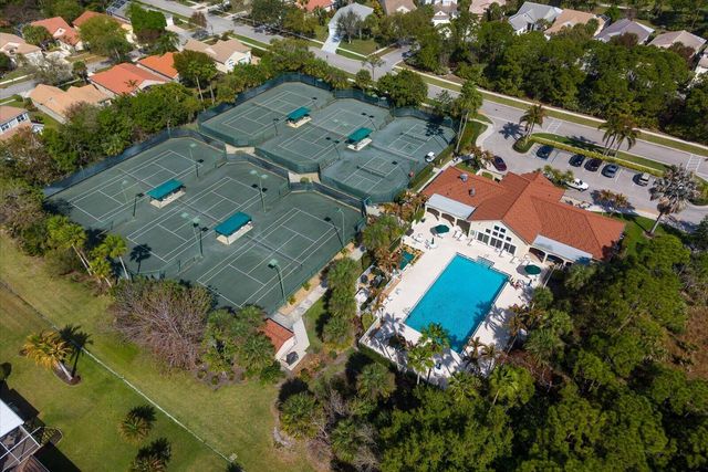 3178 SE Indian Wells Place, Stuart, FL 34997