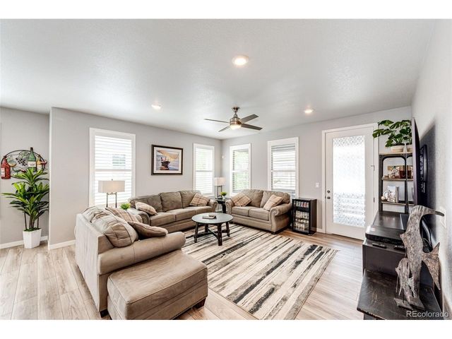 8424 Bijou Creek Ave, Littleton, CO 80125