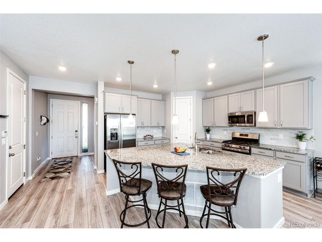 8424 Bijou Creek Ave, Littleton, CO 80125
