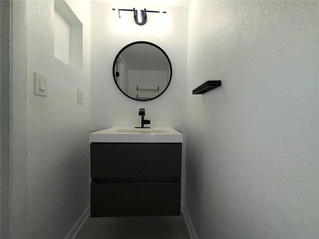 3707 PINE CONE CIRCLE, Clearwater, FL 33760