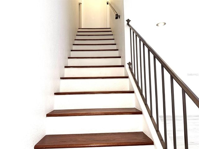 3707 PINE CONE CIRCLE, Clearwater, FL 33760