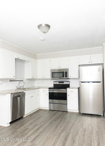 423 Toni Lane, Pearl, MS 39208
