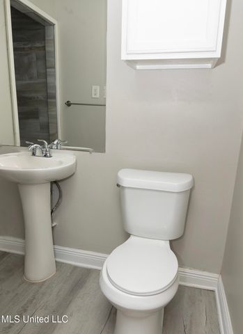 423 Toni Lane, Pearl, MS 39208