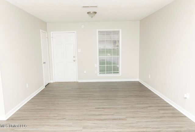 423 Toni Lane, Pearl, MS 39208