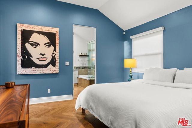 725 Oxford Avenue, Los Angeles, CA 90292