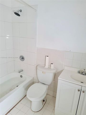 1561 NW 7th Terrace, Pompano Beach, FL 33060