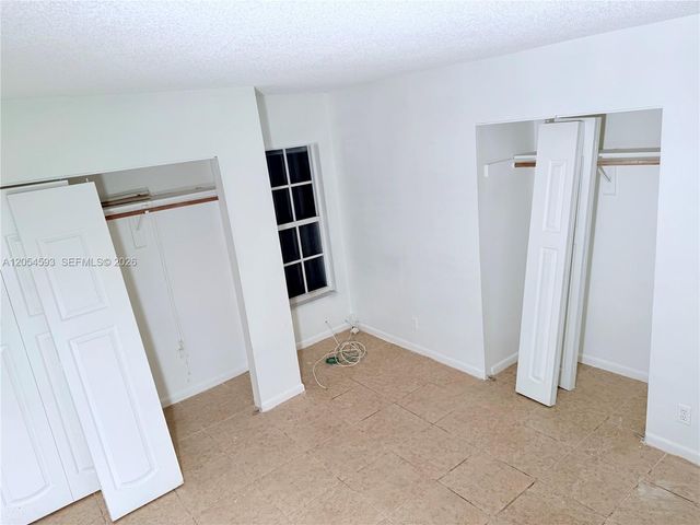 1561 NW 7th Terrace, Pompano Beach, FL 33060